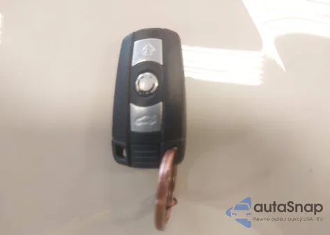 2014 BMW X1 Sdrive28I z USA, uszkodzony, nr VIN WBAVM1C5XEVW49254